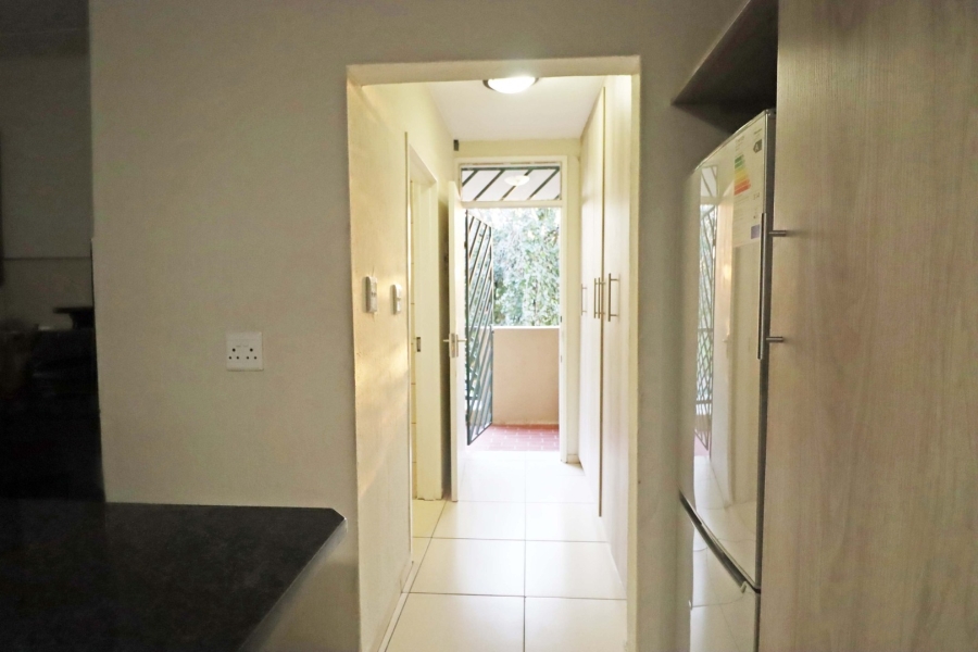 To Let 1 Bedroom Property for Rent in Bryanston Gauteng