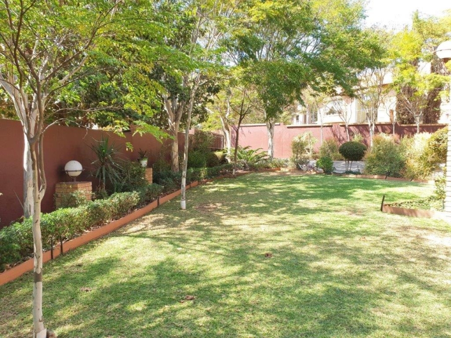 4 Bedroom Property for Sale in The Wilds Gauteng