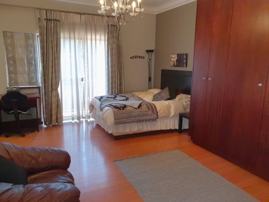 4 Bedroom Property for Sale in The Wilds Gauteng