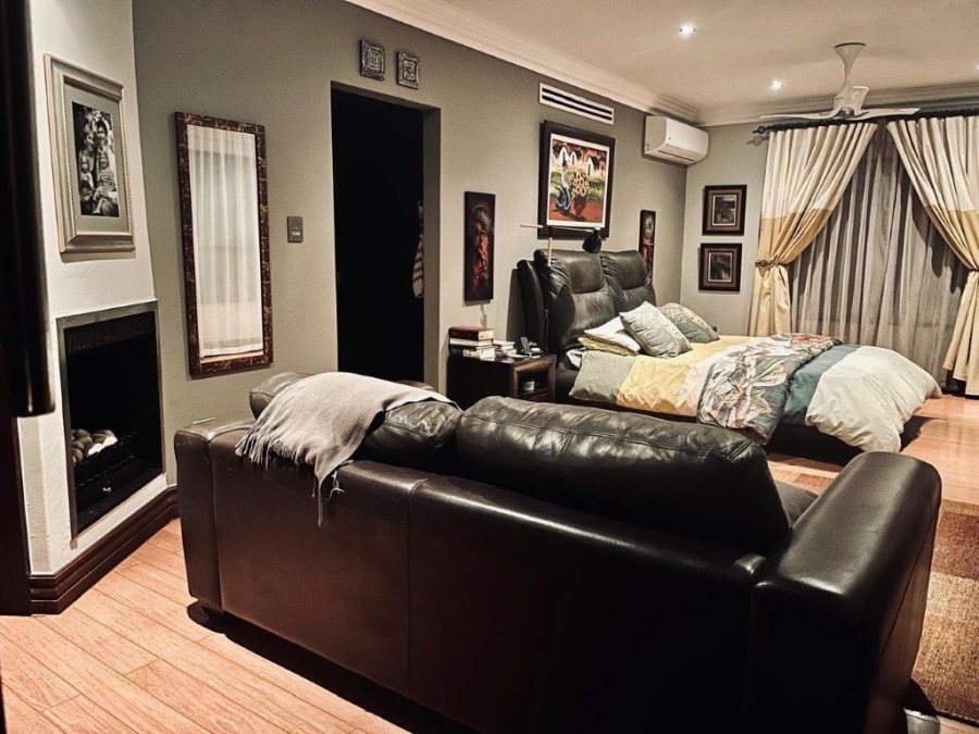 4 Bedroom Property for Sale in The Wilds Gauteng