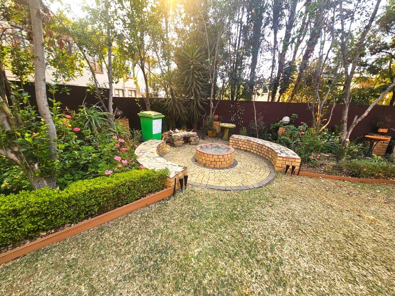 4 Bedroom Property for Sale in The Wilds Gauteng