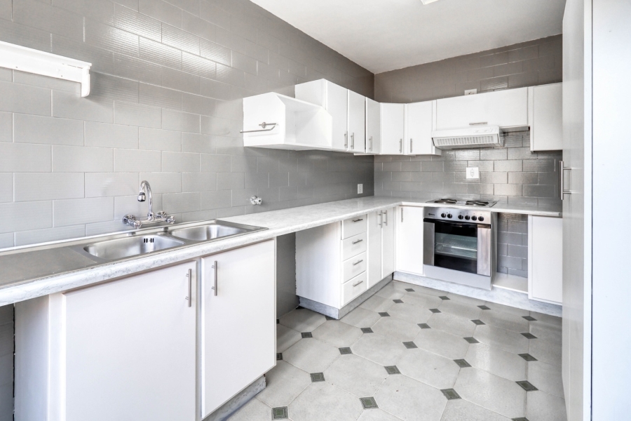3 Bedroom Property for Sale in Broadacres Gauteng