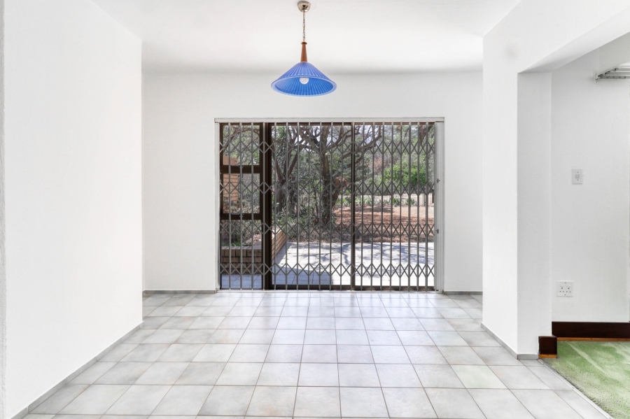 3 Bedroom Property for Sale in Broadacres Gauteng