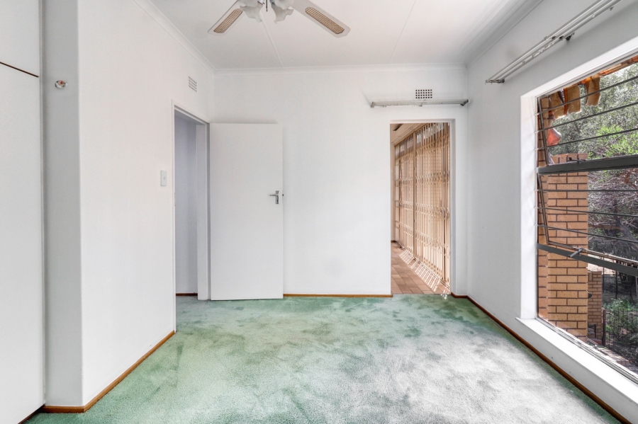 3 Bedroom Property for Sale in Broadacres Gauteng