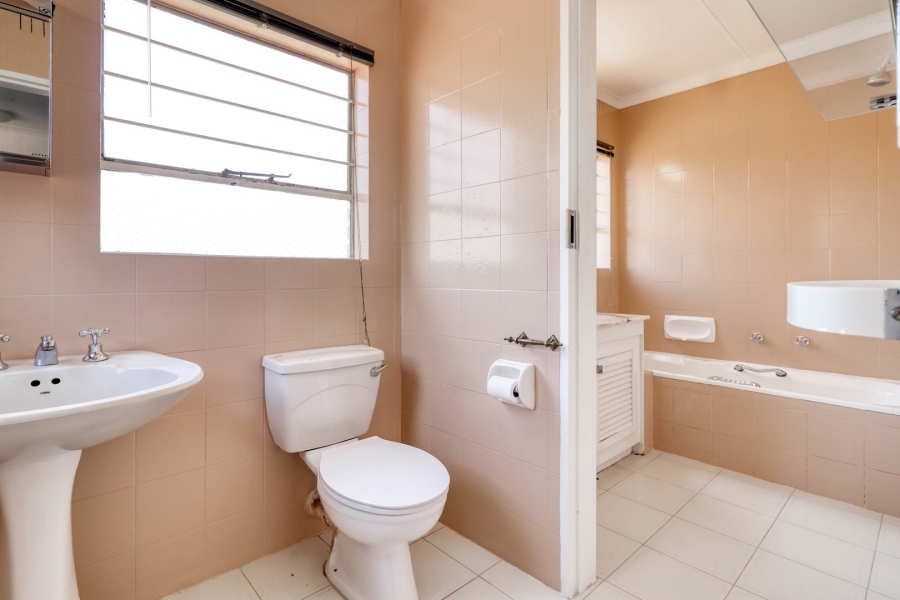 3 Bedroom Property for Sale in Broadacres Gauteng