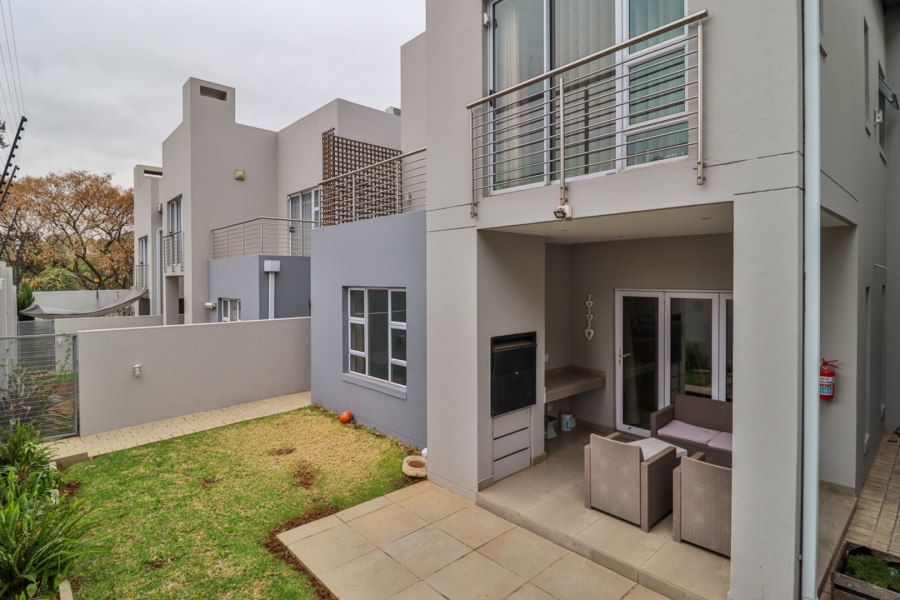 3 Bedroom Property for Sale in Sandown Gauteng