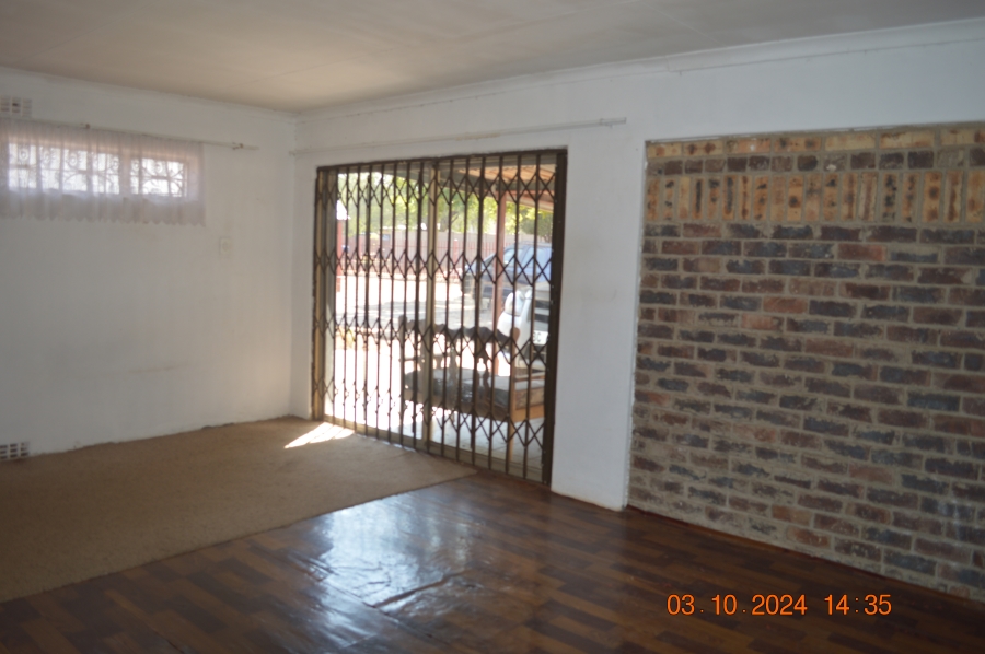 3 Bedroom Property for Sale in Kookrus Gauteng