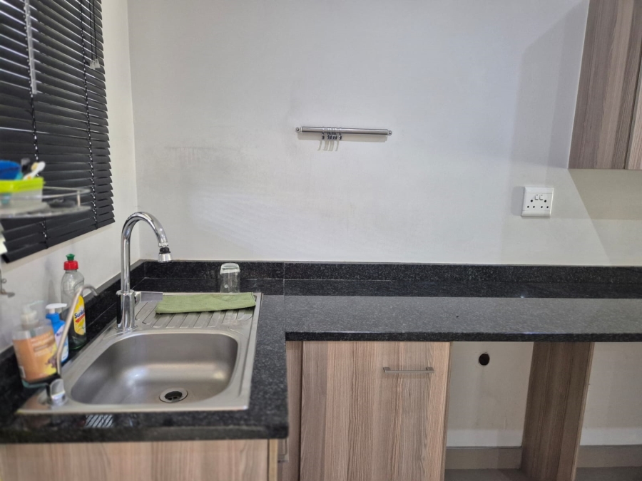 To Let 2 Bedroom Property for Rent in Rivonia Gauteng