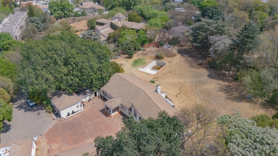 6 Bedroom Property for Sale in Bryanston Gauteng