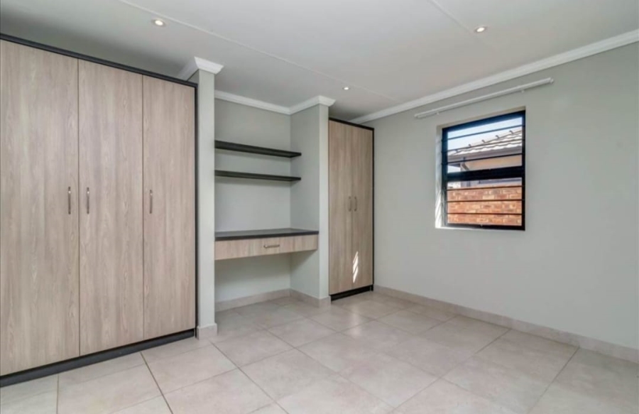 3 Bedroom Property for Sale in Cosmo City Gauteng