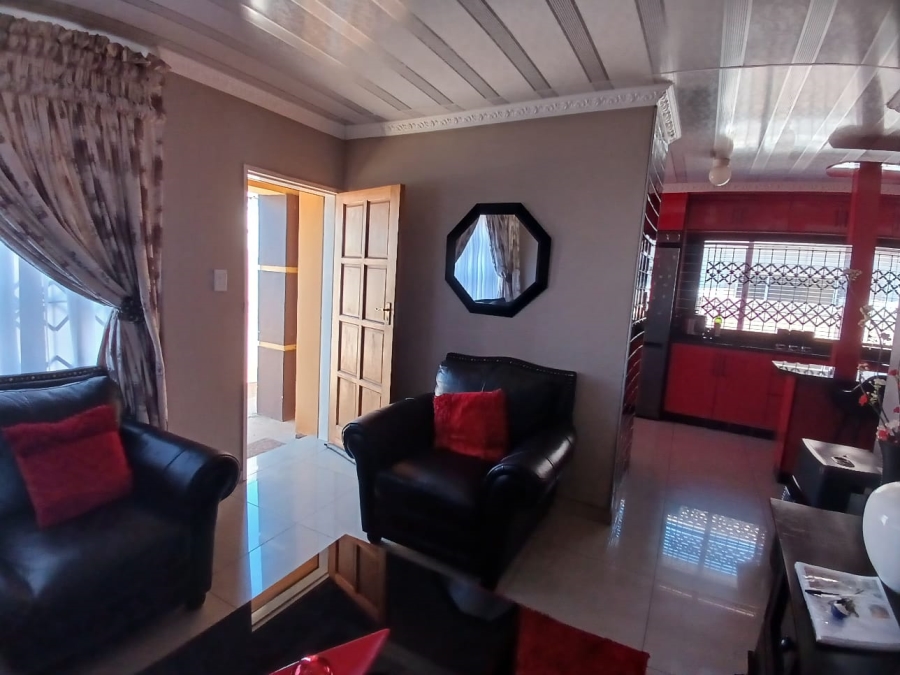 3 Bedroom Property for Sale in Nkwe Estate Gauteng