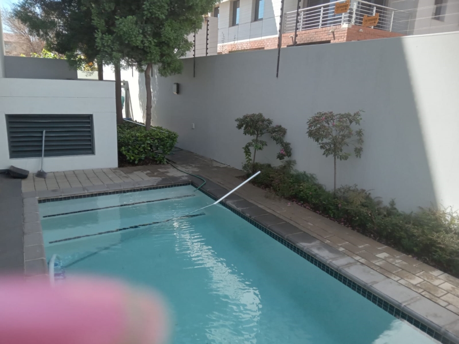 To Let 2 Bedroom Property for Rent in Edenburg Gauteng