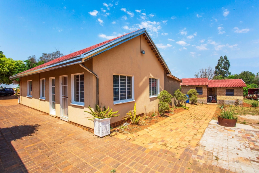 4 Bedroom Property for Sale in President Park Gauteng