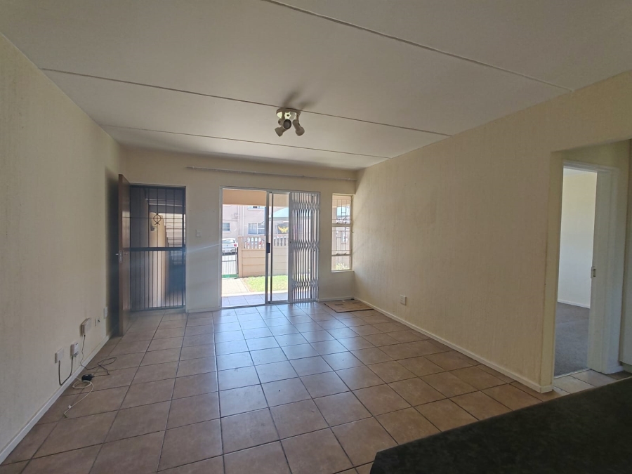 2 Bedroom Property for Sale in Vorna Valley Gauteng