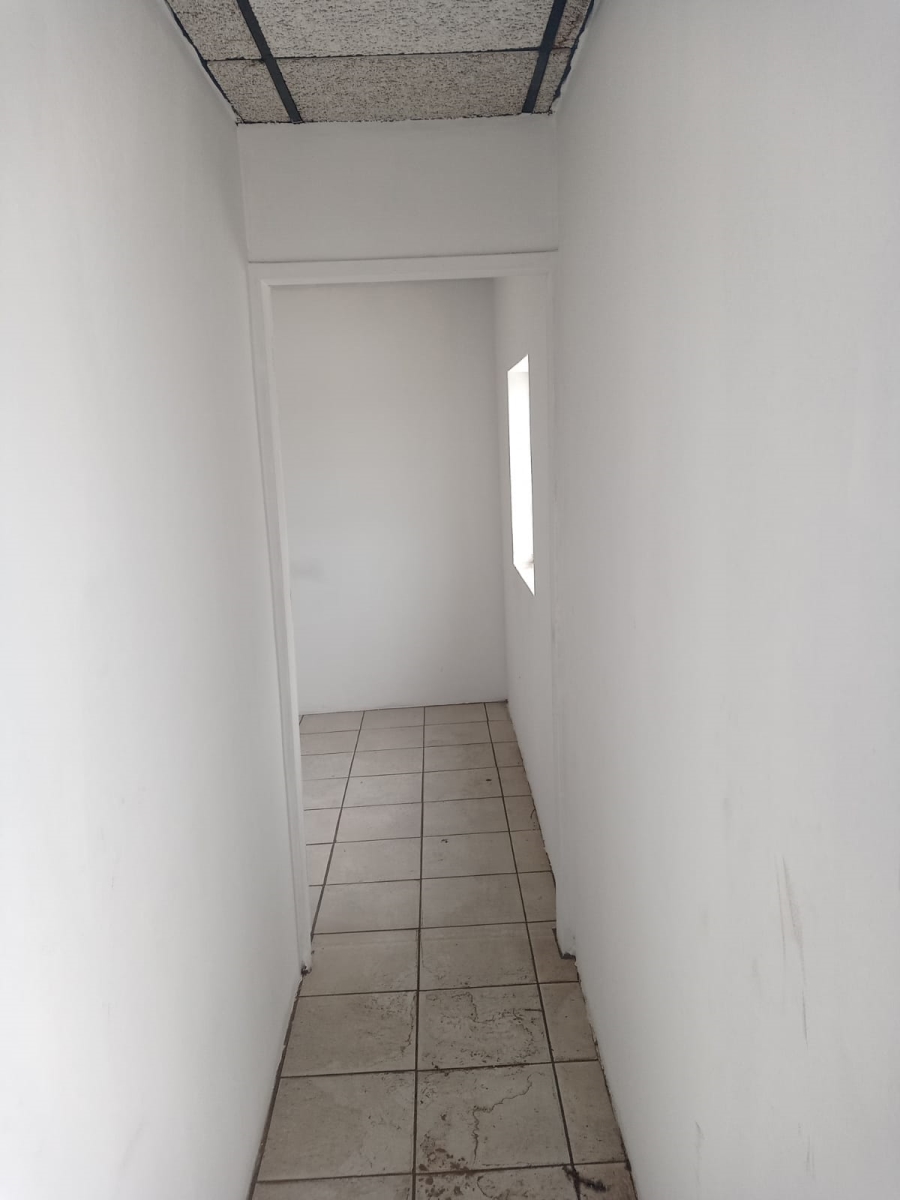 To Let commercial Property for Rent in Anderbolt Gauteng