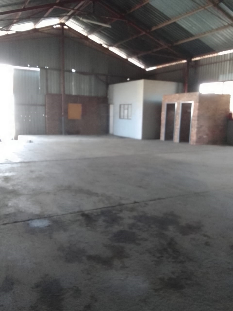 To Let commercial Property for Rent in Anderbolt Gauteng