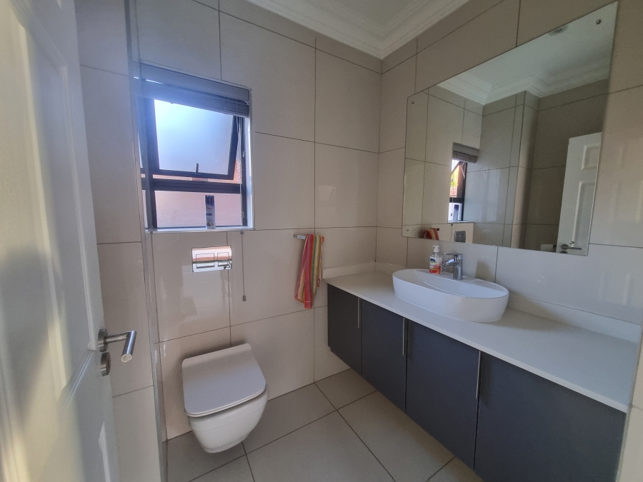 To Let 4 Bedroom Property for Rent in Equestria Gauteng