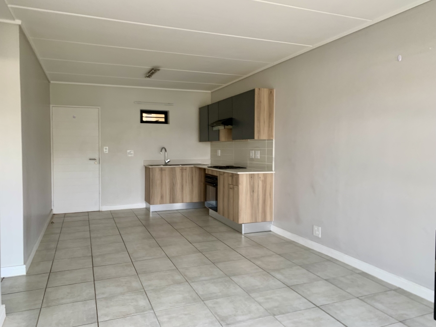 To Let 2 Bedroom Property for Rent in Linbro Park Gauteng