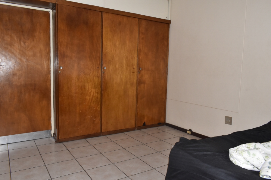 1 Bedroom Property for Sale in Sunnyside Gauteng