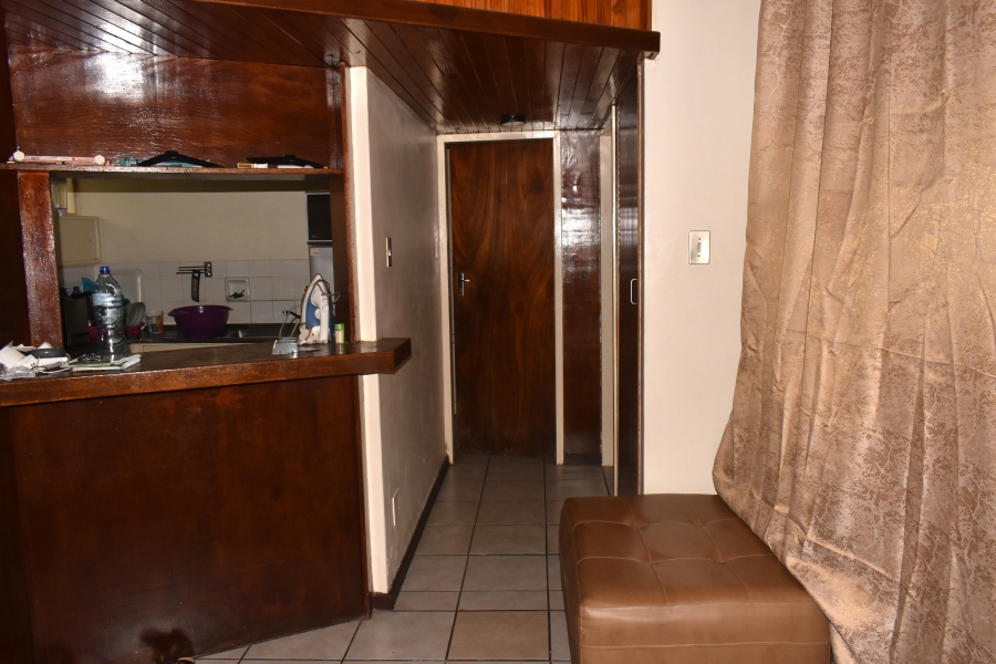 1 Bedroom Property for Sale in Sunnyside Gauteng