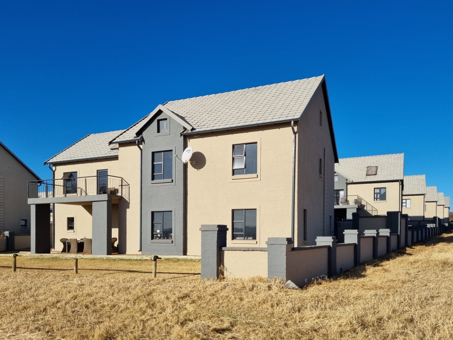 3 Bedroom Property for Sale in Waterlake Farm Lifestyle Estate Gauteng