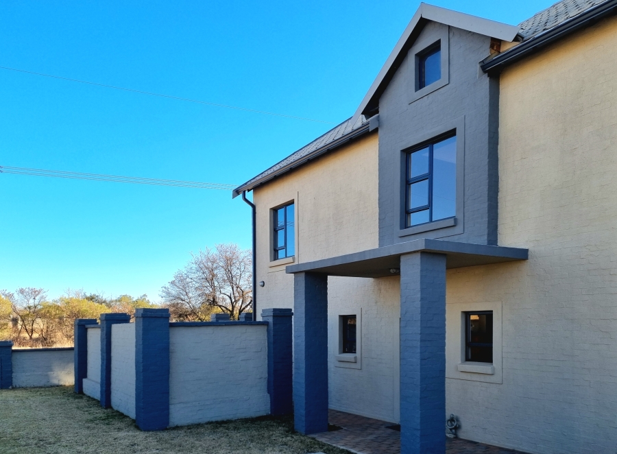 3 Bedroom Property for Sale in Waterlake Farm Lifestyle Estate Gauteng