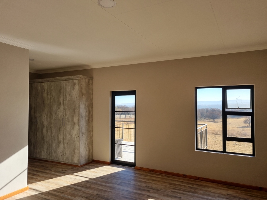 3 Bedroom Property for Sale in Waterlake Farm Lifestyle Estate Gauteng