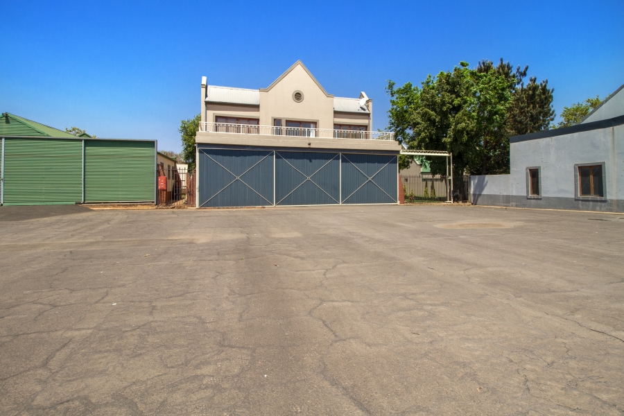 4 Bedroom Property for Sale in Elandsfontein SH Gauteng