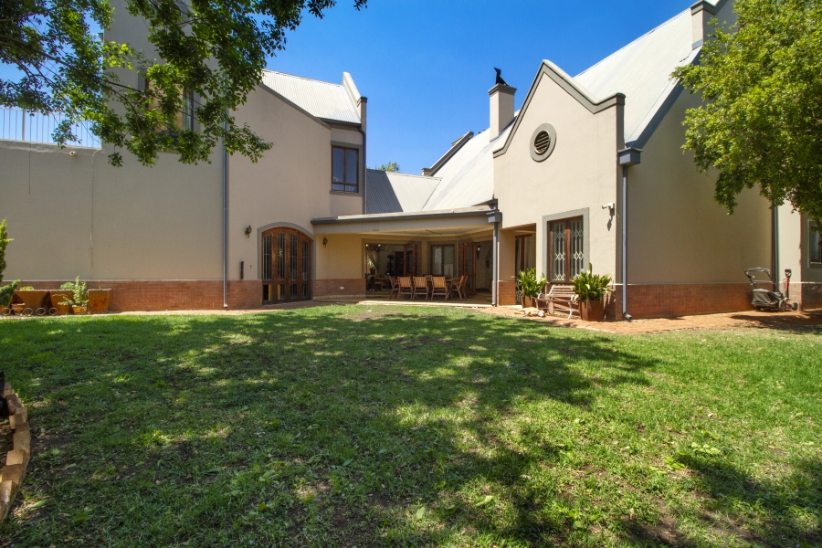 4 Bedroom Property for Sale in Elandsfontein SH Gauteng