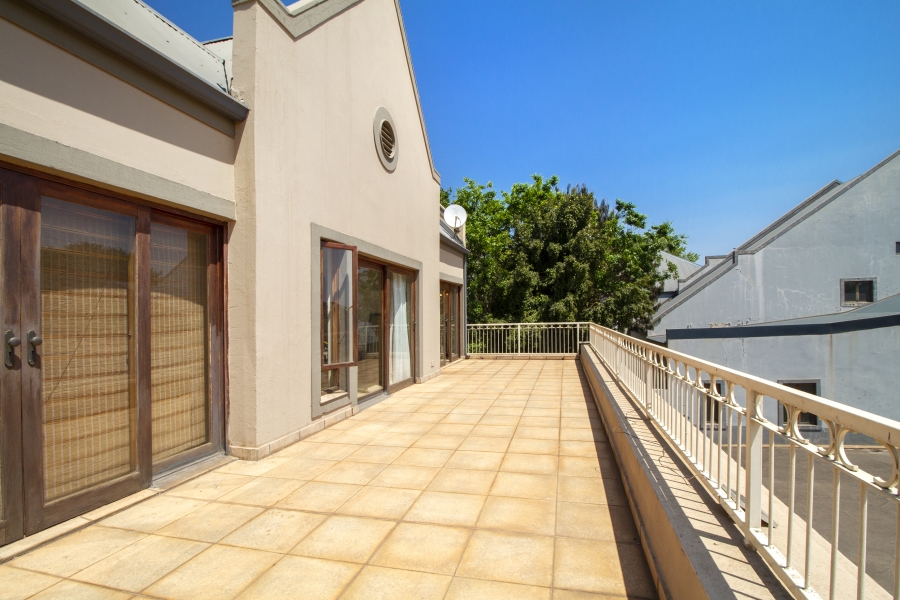 4 Bedroom Property for Sale in Elandsfontein SH Gauteng