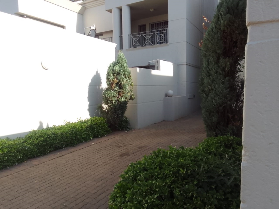 To Let 2 Bedroom Property for Rent in Morningside Gauteng