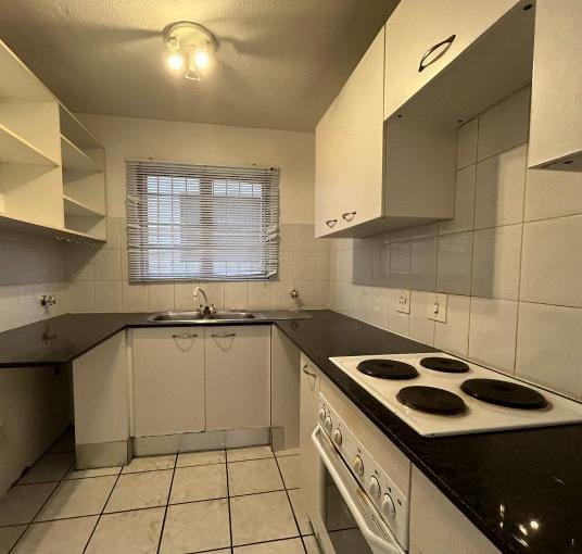 To Let 2 Bedroom Property for Rent in Morningside Gauteng