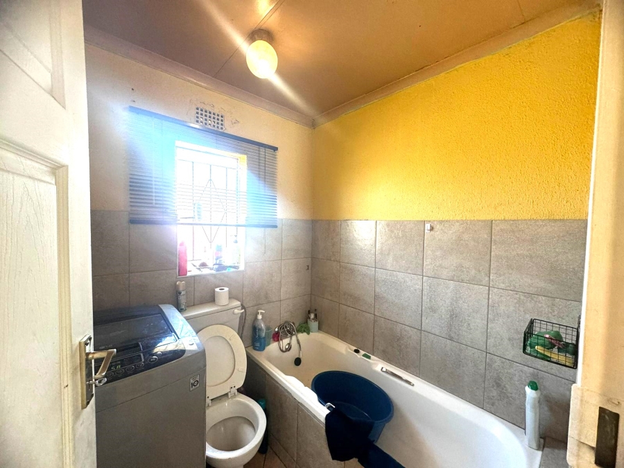 2 Bedroom Property for Sale in Tsakane Ext 11 Gauteng