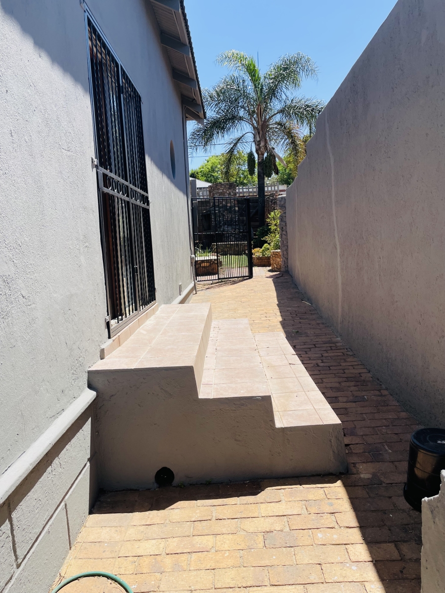 3 Bedroom Property for Sale in Krugersdorp North Gauteng