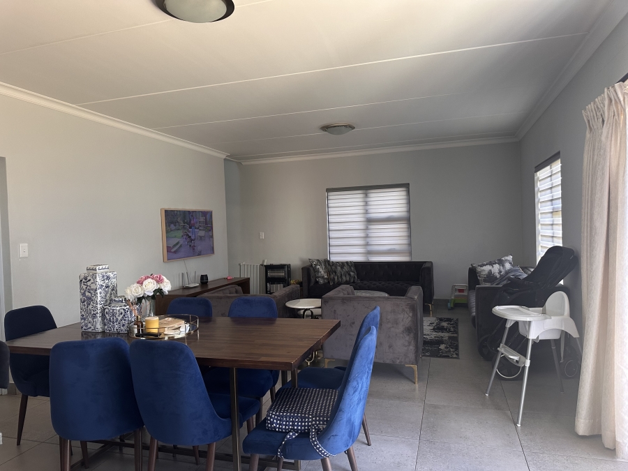 3 Bedroom Property for Sale in Thatchfield Ridge Gauteng