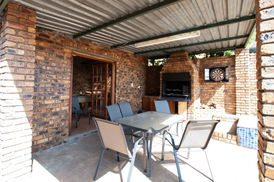 3 Bedroom Property for Sale in Magalieskruin Gauteng