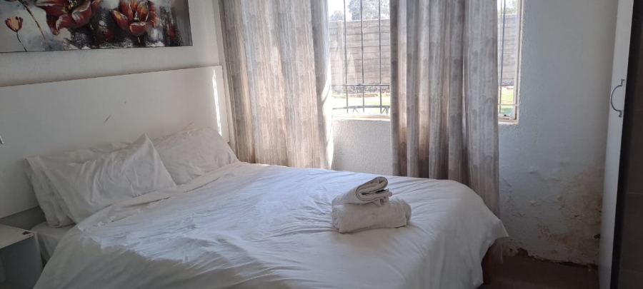 14 Bedroom Property for Sale in Cloverdene Gauteng