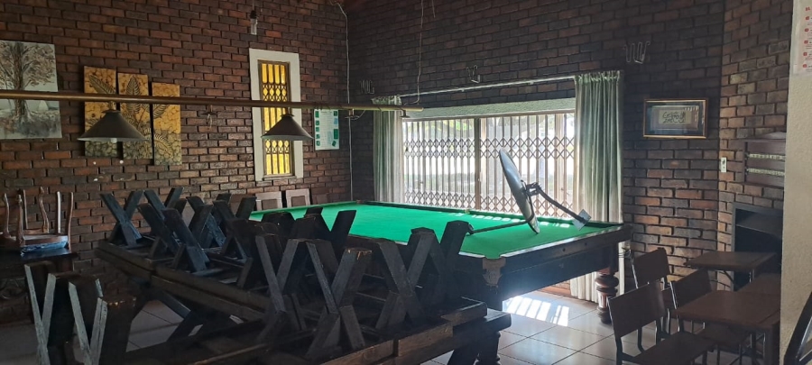 14 Bedroom Property for Sale in Cloverdene Gauteng