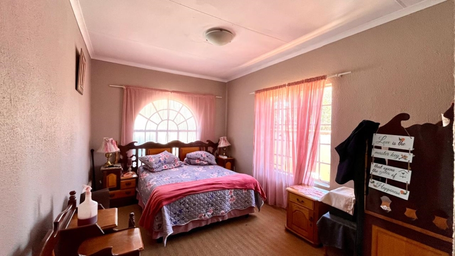 4 Bedroom Property for Sale in Dalview Gauteng