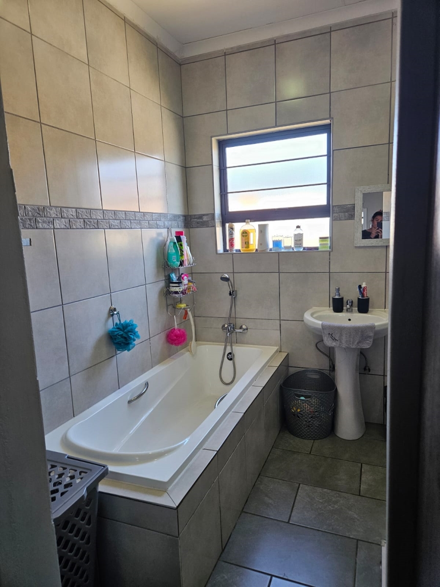 3 Bedroom Property for Sale in Riversdale Gauteng