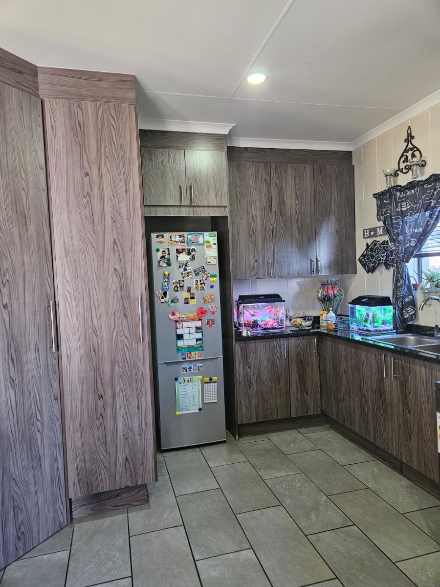 3 Bedroom Property for Sale in Riversdale Gauteng