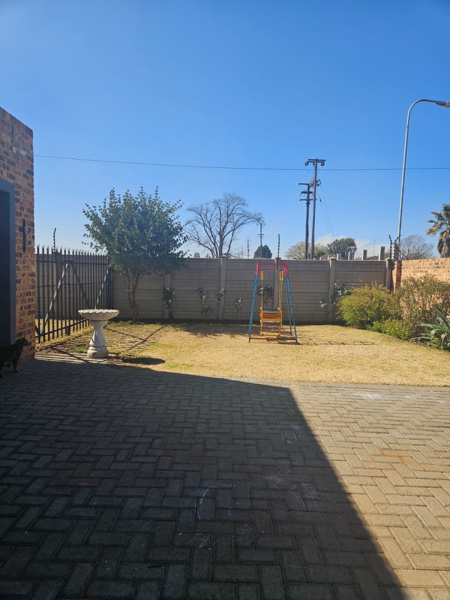 3 Bedroom Property for Sale in Riversdale Gauteng