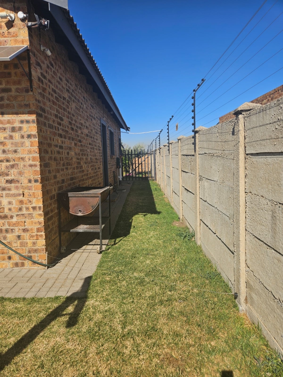 3 Bedroom Property for Sale in Riversdale Gauteng