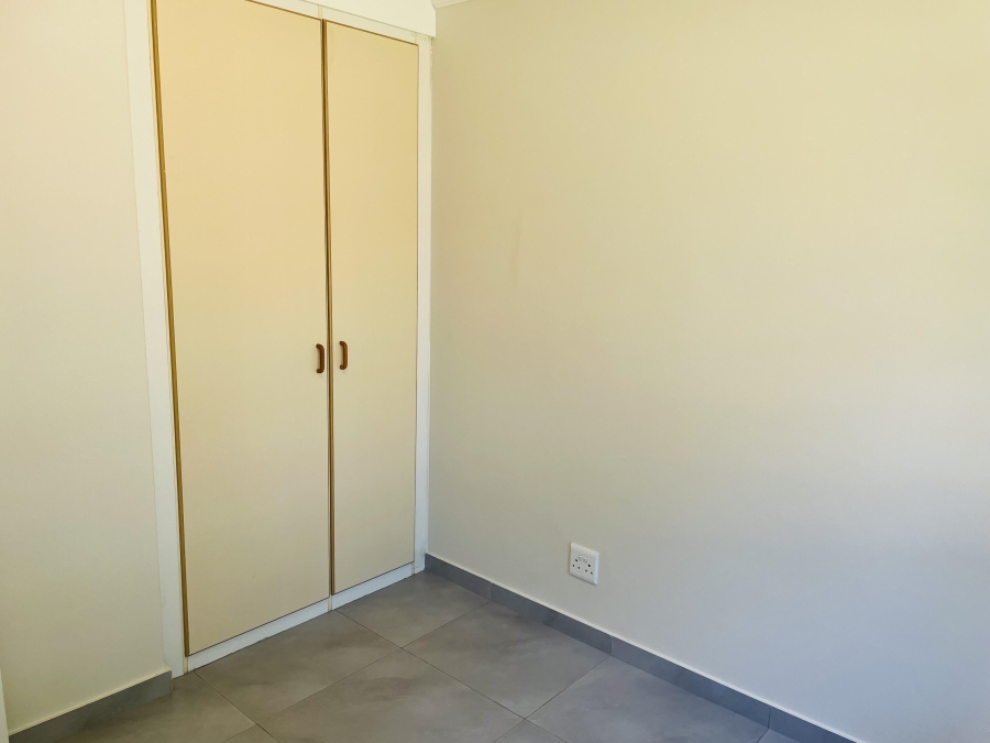 3 Bedroom Property for Sale in Noordheuwel Gauteng