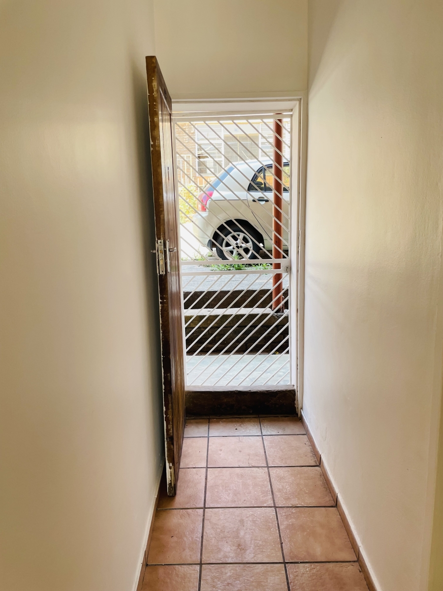 3 Bedroom Property for Sale in Wentworth Park Gauteng