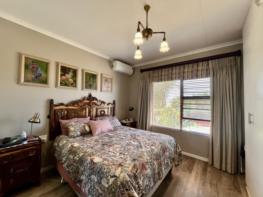 3 Bedroom Property for Sale in The Retreat Gauteng