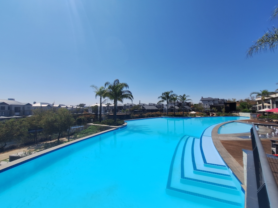 To Let 2 Bedroom Property for Rent in The Polofields Gauteng