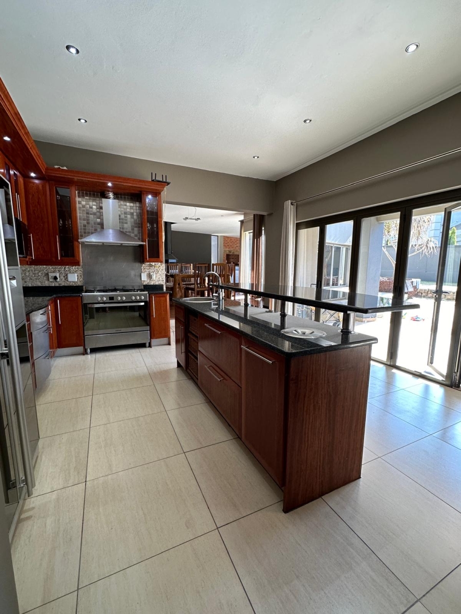 4 Bedroom Property for Sale in Midstream Estate Gauteng