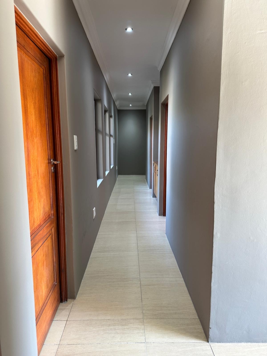 4 Bedroom Property for Sale in Midstream Estate Gauteng