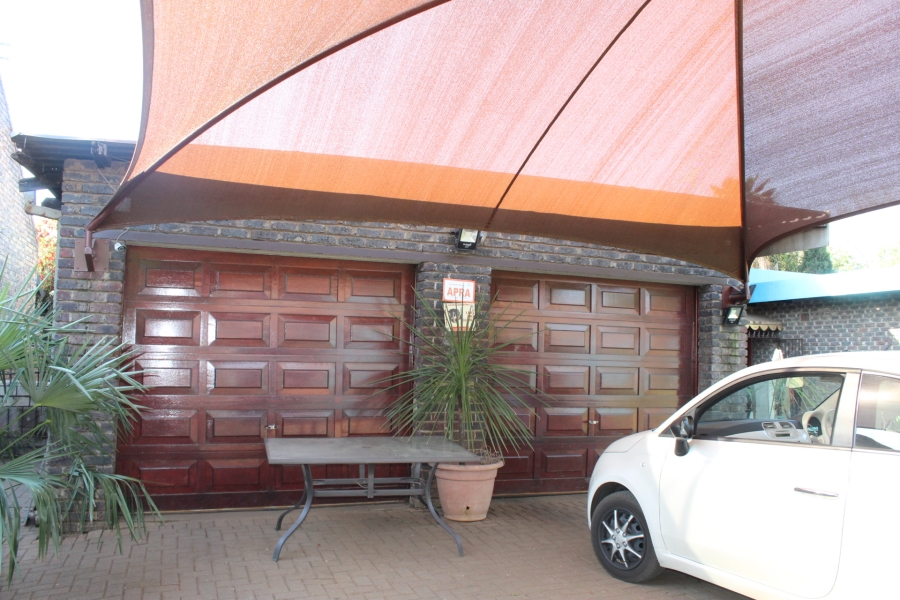 4 Bedroom Property for Sale in Arcon Park Gauteng